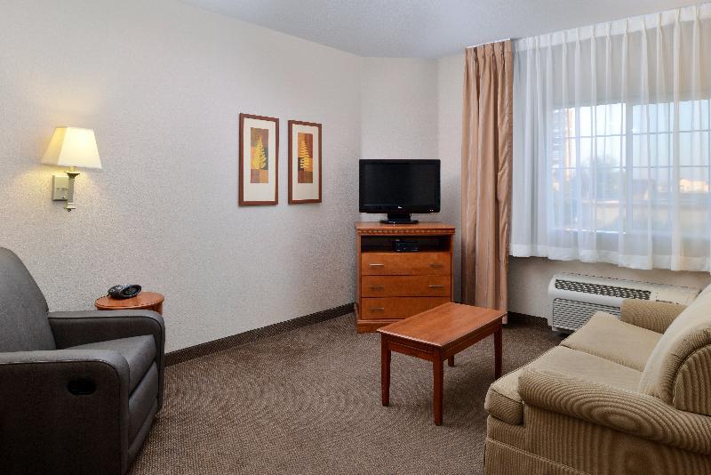 Candlewood Suites Turlock By Ihg Exterior photo