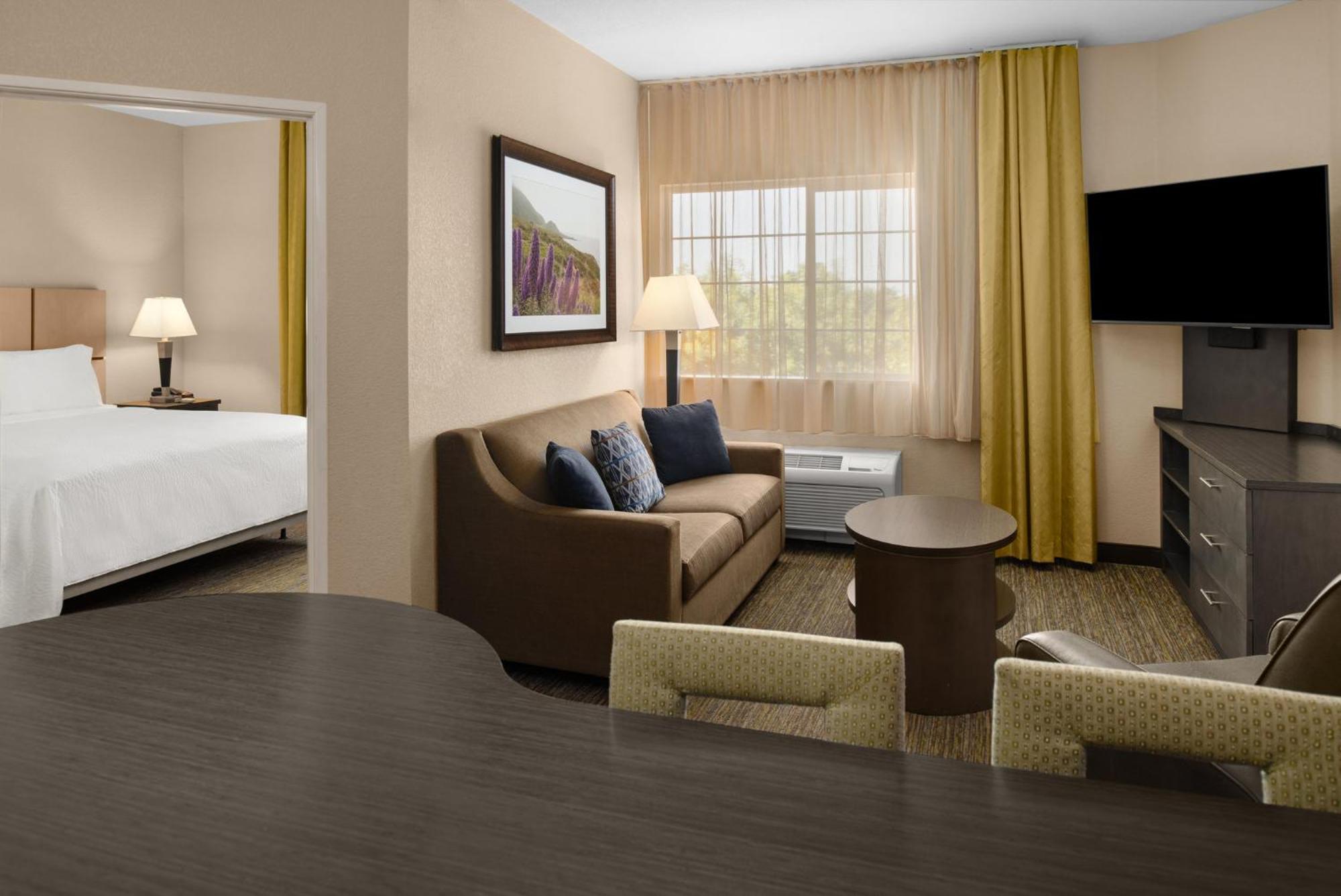 Candlewood Suites Turlock By Ihg Exterior photo