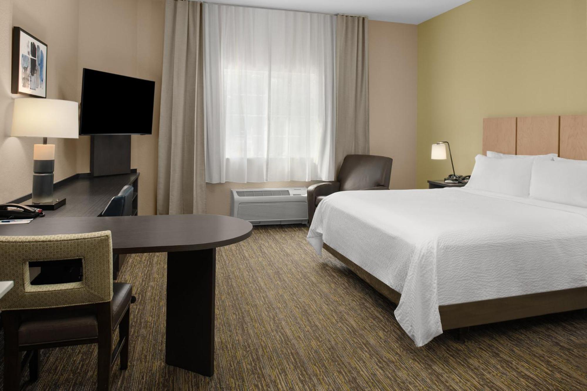 Candlewood Suites Turlock By Ihg Exterior photo